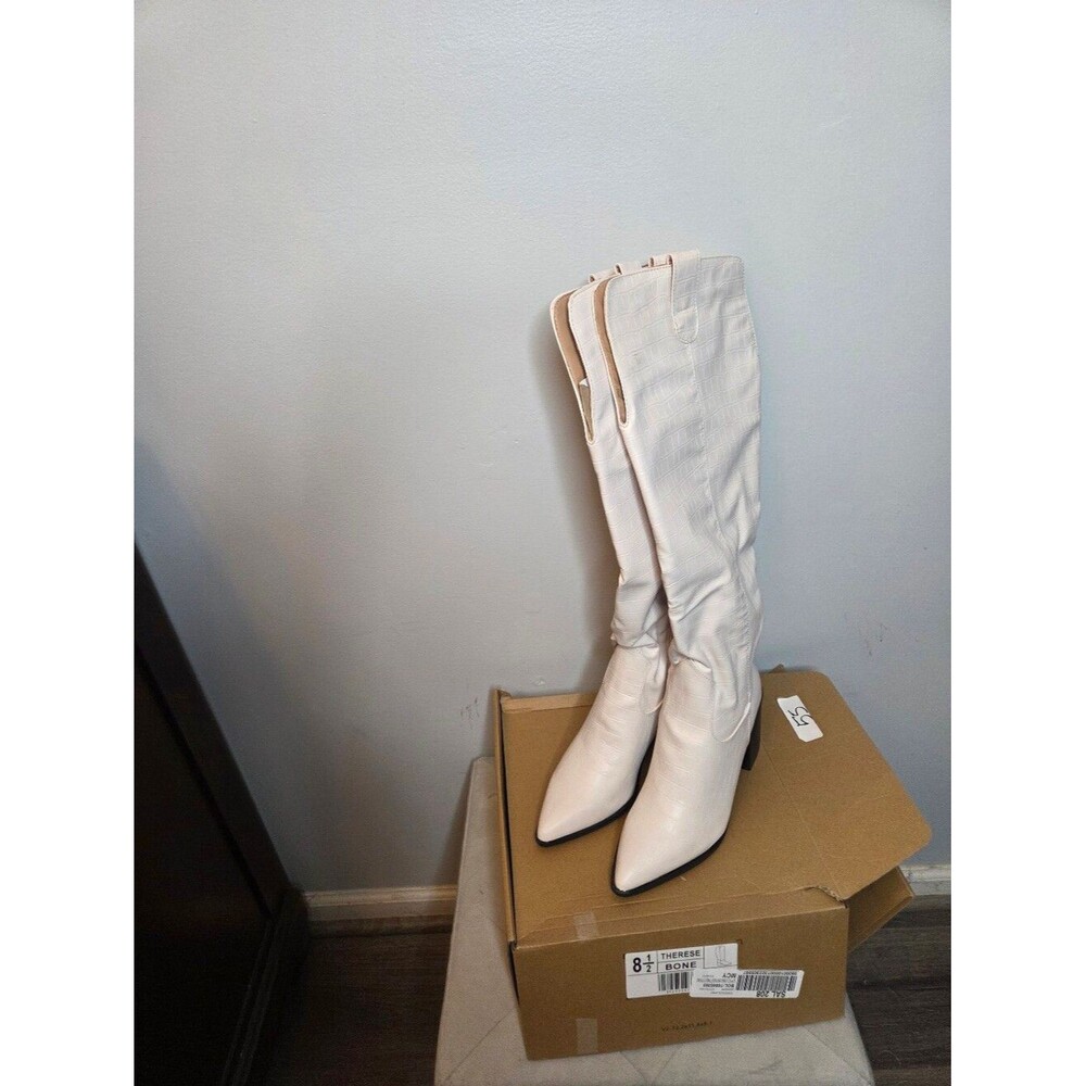 Journee Collection Therese knee-high boots in bone croc faux leather, 8.5 NIB
